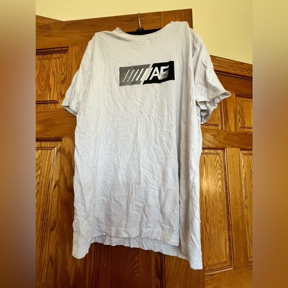 American Eagle - Super Soft & Standard Fit - Short Sleeve Shirt - Picture 1 of 4